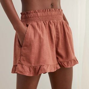 Aerie Ruffle Short in Rust
